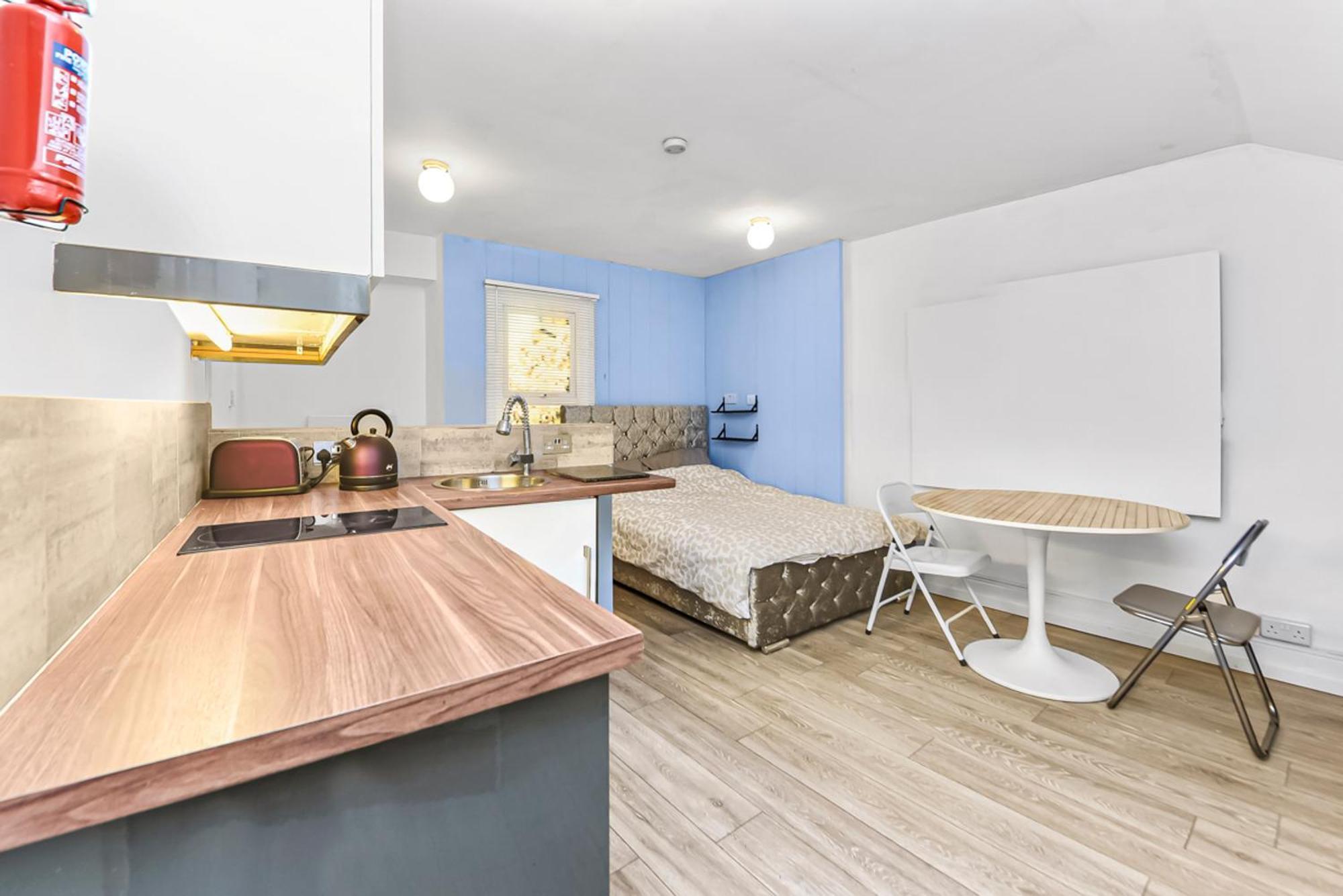 Cosy Studio Flat On A Budget Daire Londra Dış mekan fotoğraf